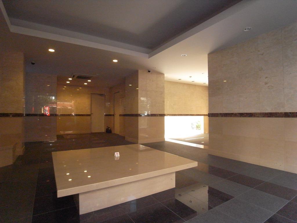 Palace Studio Minami-Azabu Tokyo prefektur Exteriör bild